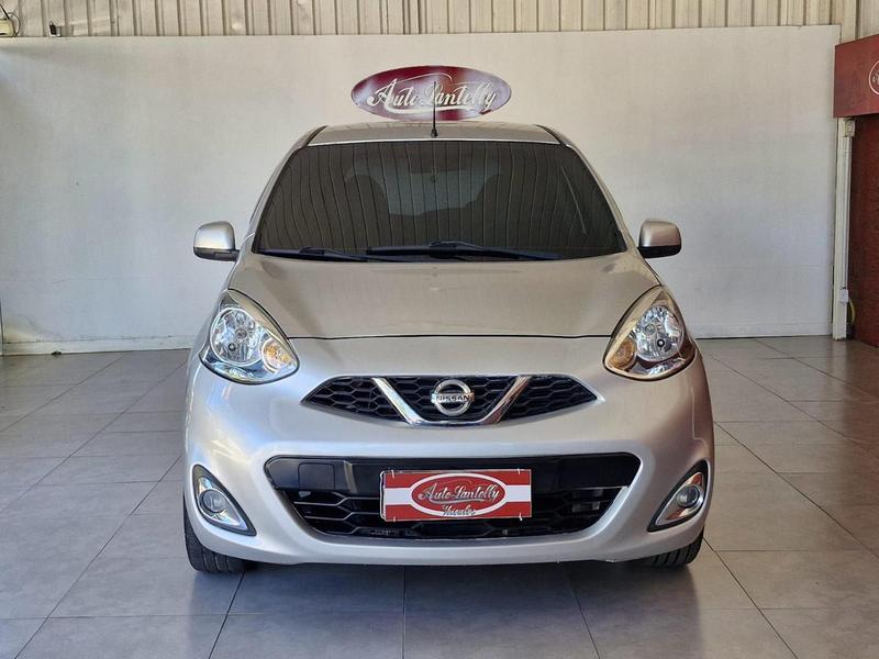 Nissan March 10sv - foto 2