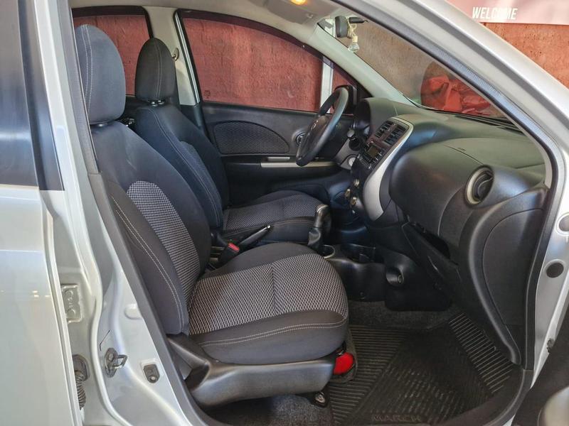 Nissan March 10sv - foto 7