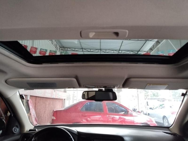 Mitsubishi Outlander 2.0 - foto 12