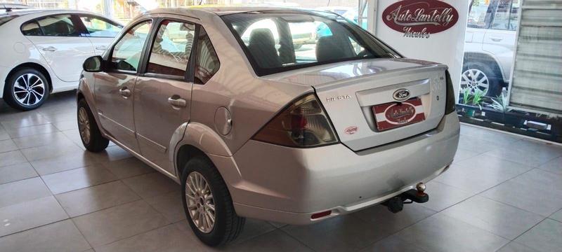 Ford Fiesta Sedan Sedan 1.6 Flex - foto 4