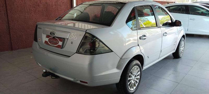 Ford Fiesta Sedan Sedan 1.6 Flex - foto 6