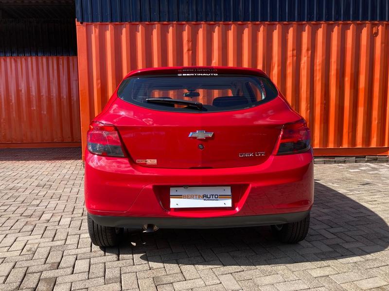 Chevrolet Onix 1 4mt LTZ - foto 4