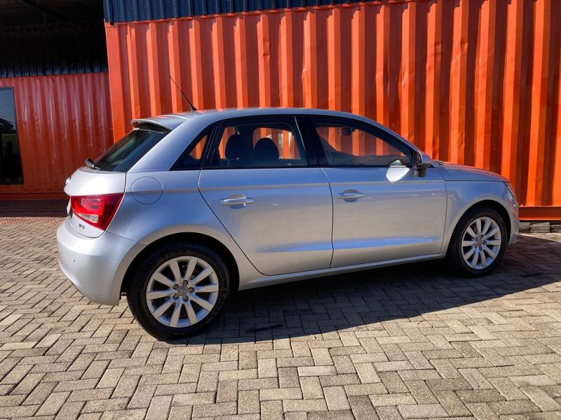Audi A1 1.4 TFSI - foto 3