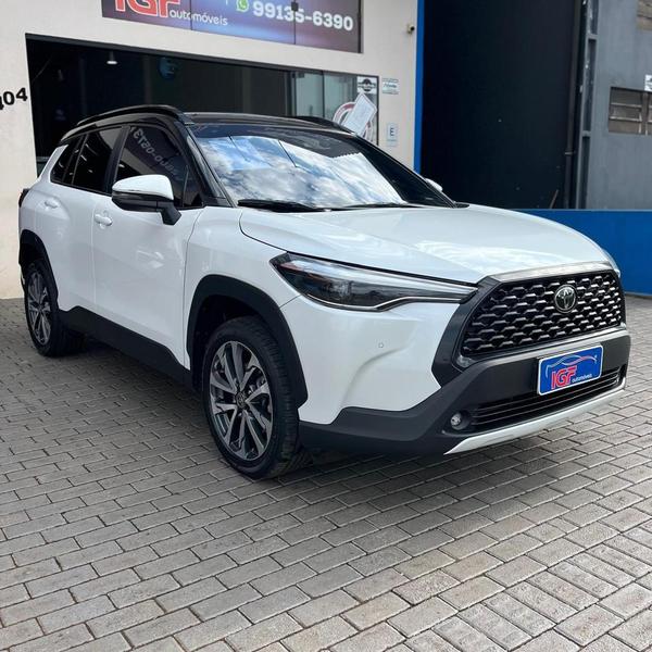 TOYOTA CCROSS XRE 20