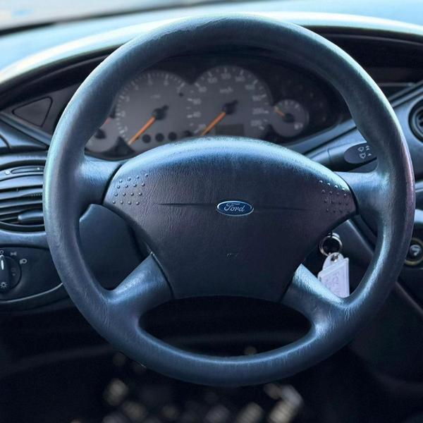 Ford Focus 16l Ha - foto 8