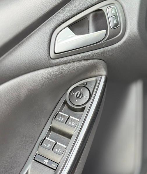 Ford Focus Ti At 20sc - foto 11