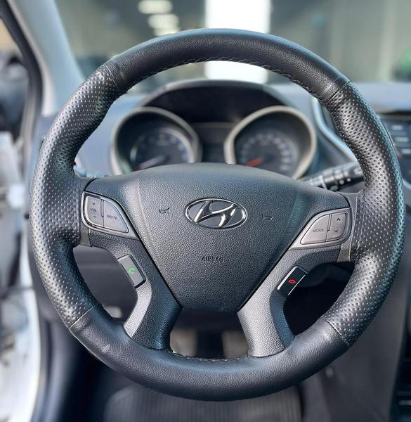 Hyundai HB20 1.6 Comfort Plus Mec - foto 12