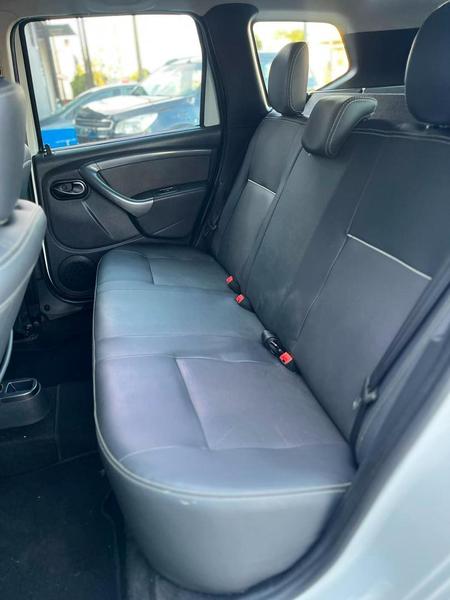 Renault Duster 2.0 D 4x2a - foto 10