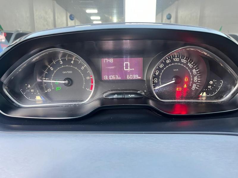 Peugeot 208 Active Pack - foto 15