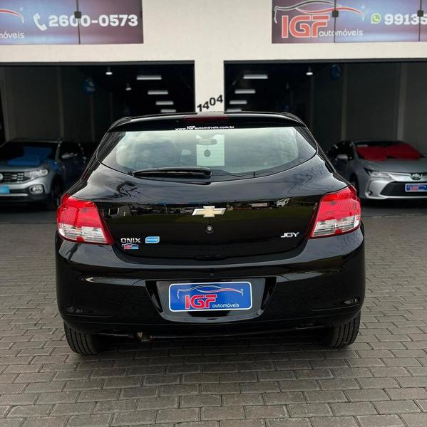 Chevrolet Onix 10mt Joye - foto 6