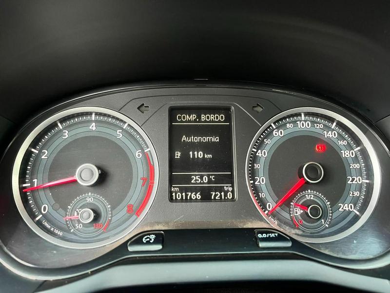 Volkswagen Saveiro Trendline 1.6 T.flex 8V - foto 14