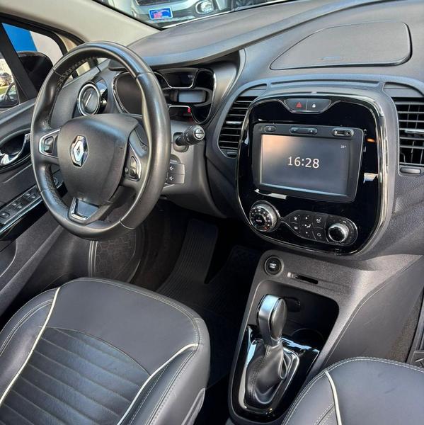 Renault Captur Inten 16a - foto 11