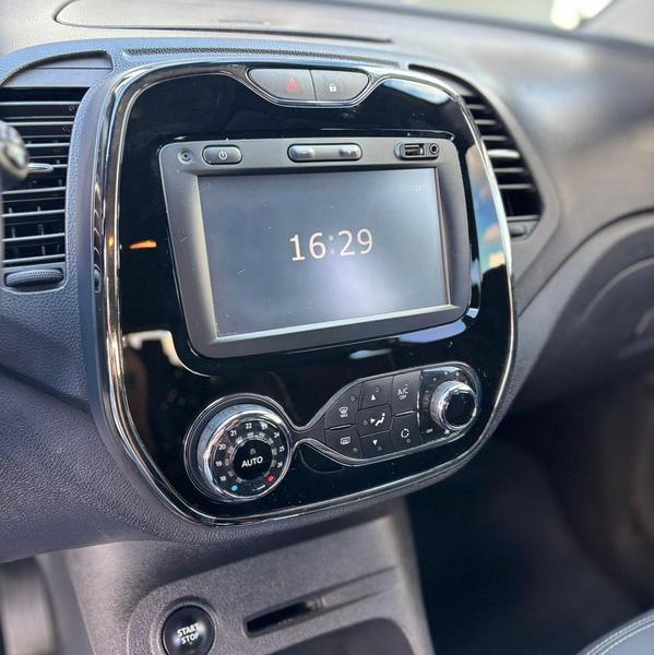 Renault Captur Inten 16a - foto 13