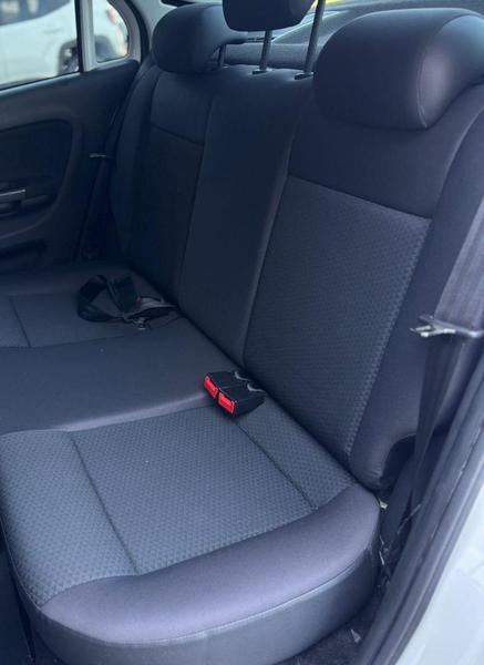 Volkswagen Voyage 16l - foto 8