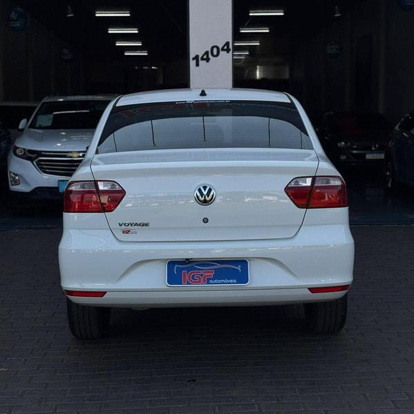 Volkswagen Voyage 16l - foto 6