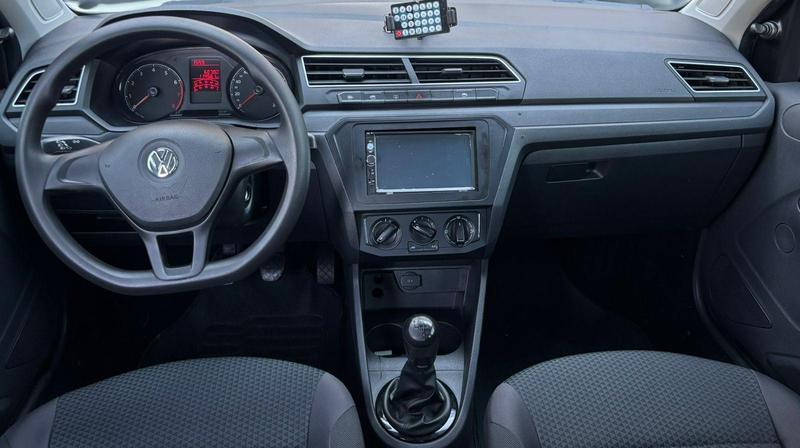 Volkswagen Voyage 16l - foto 10