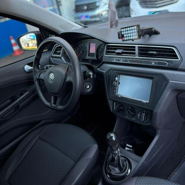 Volkswagen Voyage 16l - foto 11