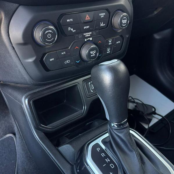 Jeep Renegade Lgtd T270 - foto 14