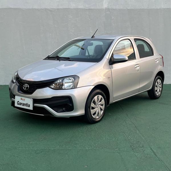 TOYOTA ETIOS HATCH X 1.3 M/T