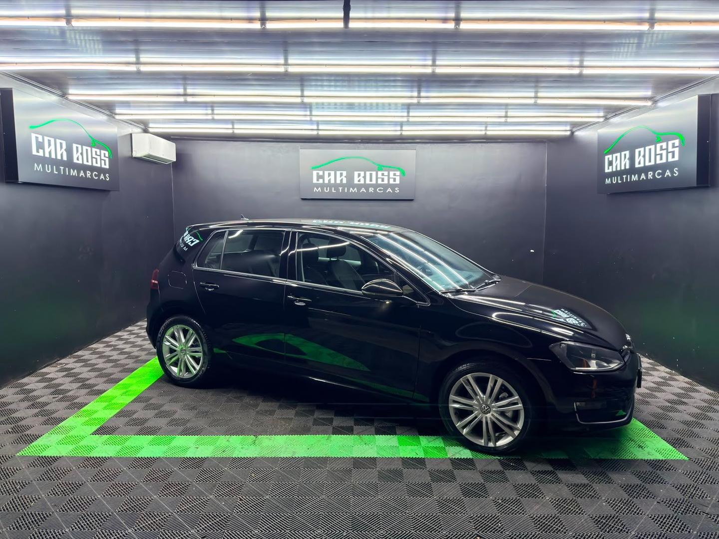 VOLKSWAGEN GOLF HIGHLINE AC