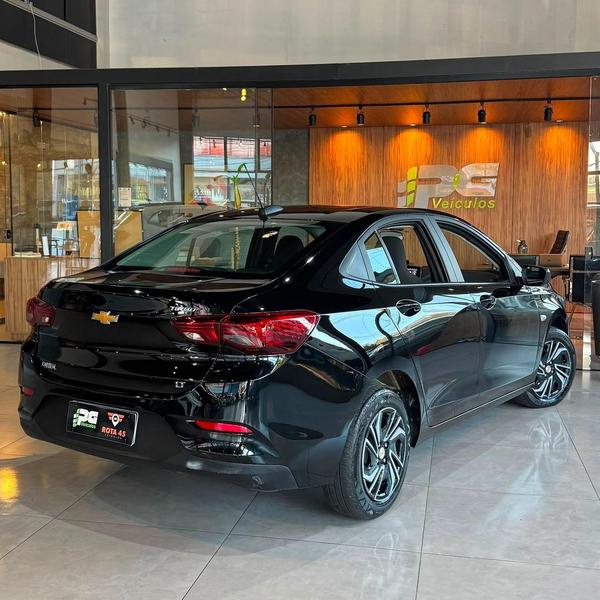 Chevrolet Onix Plus 10tat - foto 11
