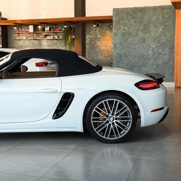 Porsche 718 Boxster 2.0 300cv - foto 7