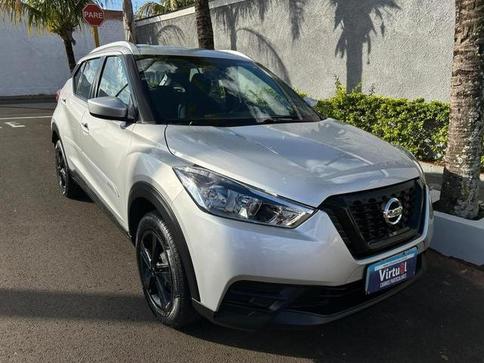 NISSAN Kicks  S DRCT CVT
