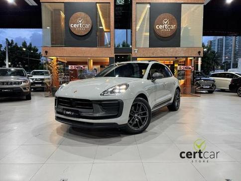 PORSCHE MACAN T