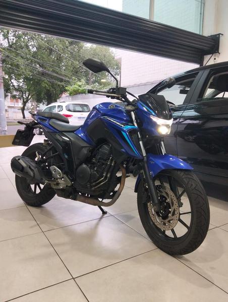 YAMAHA FZ25 FAZER
