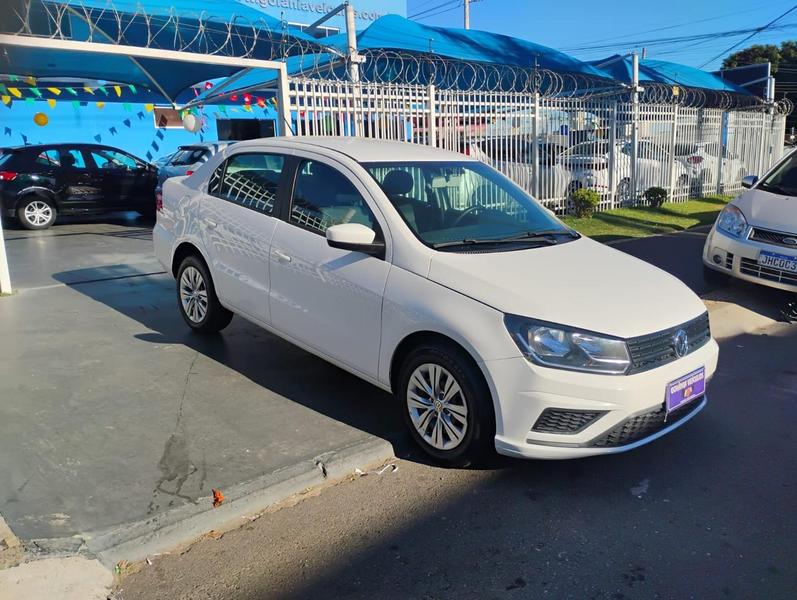 Volkswagen Voyage 2023 à venda