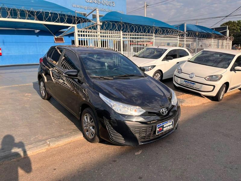 Toyota Yaris 2022 à venda