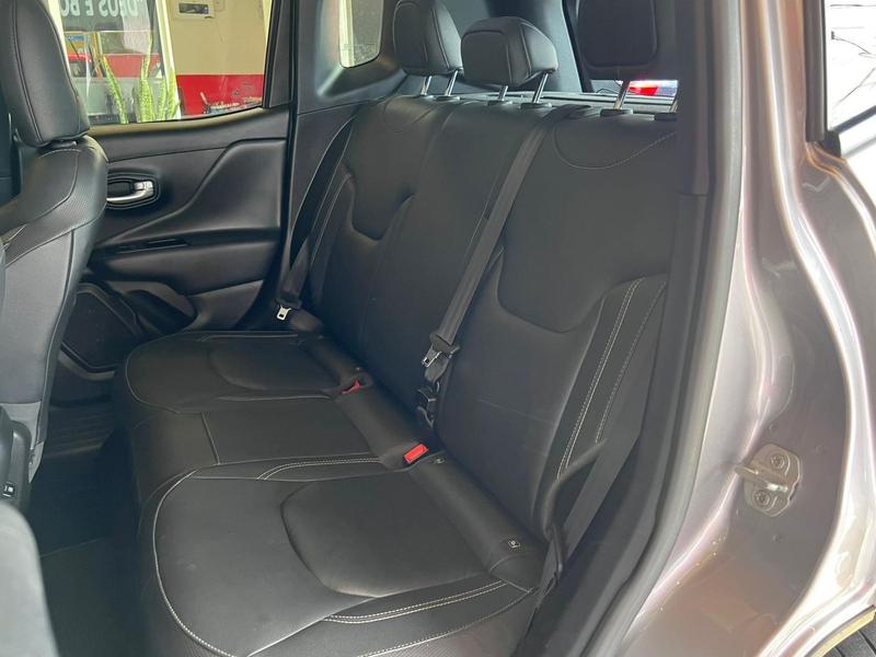 Jeep Renegade Sport T270 1.3 Tb 4X2 Flex Aut. - foto 14