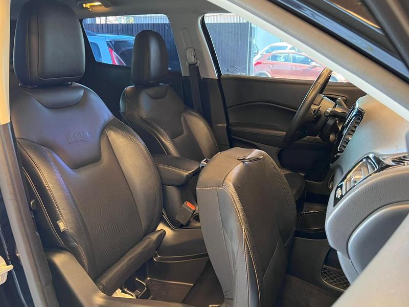 Jeep Compass Longitude 2.0 4X2 Flex 16V Aut. - foto 13