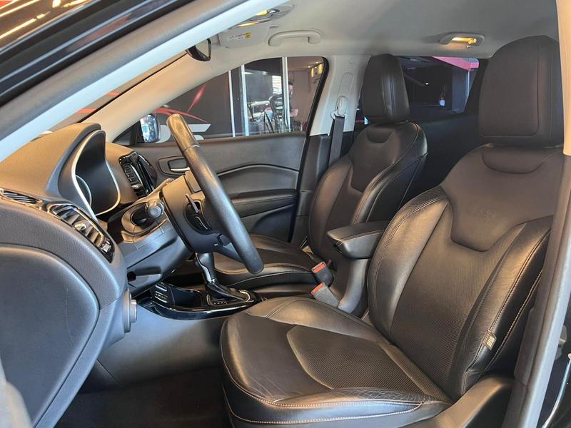 Jeep Compass Longitude 2.0 4X2 Flex 16V Aut. - foto 12