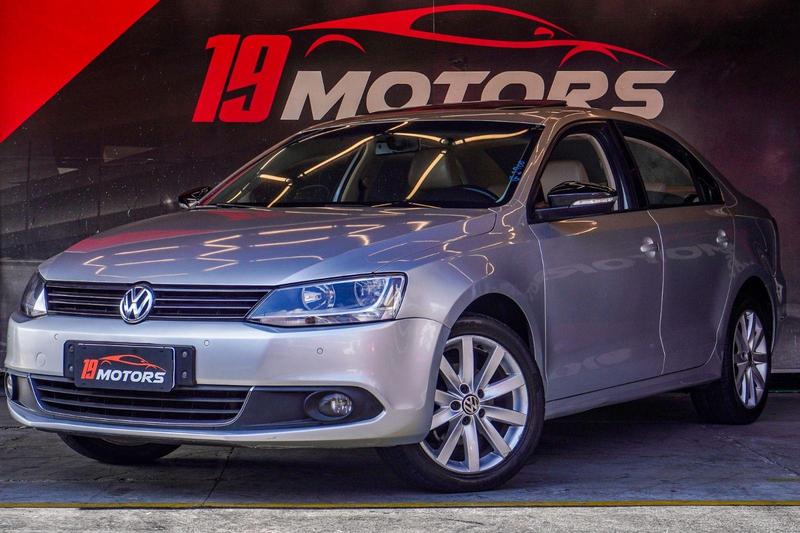 Volkswagen Jetta Comfortline 2.0 T.flex 8V 4P Mec. - foto 3