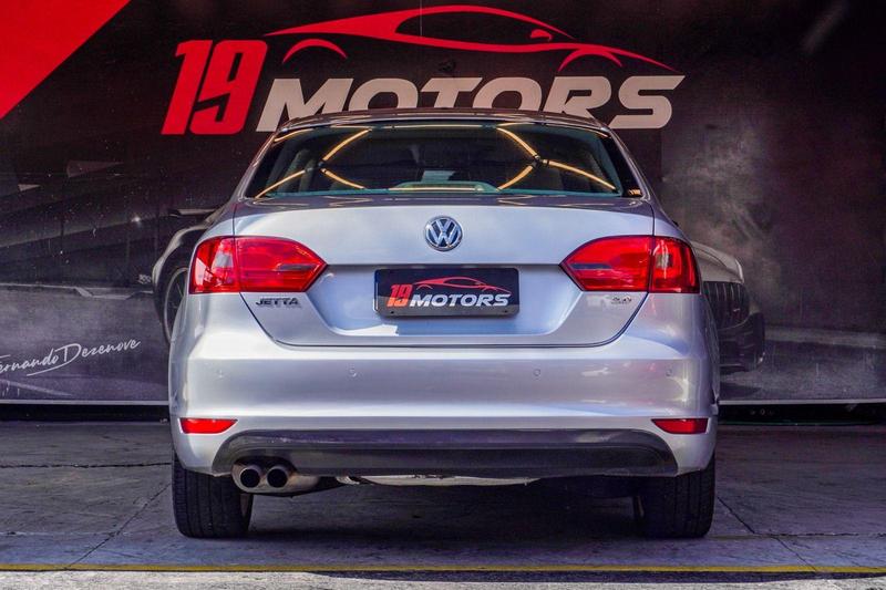 Volkswagen Jetta Comfortline 2.0 T.flex 8V 4P Mec. - foto 9