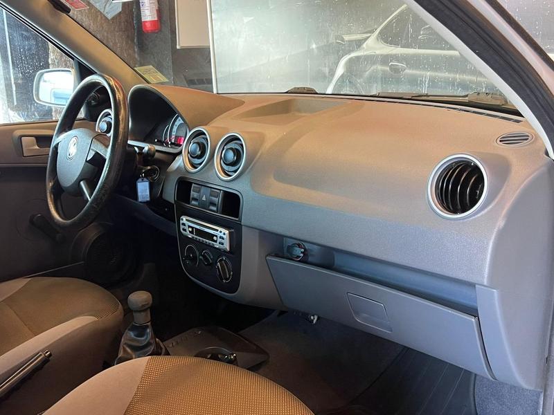 Volkswagen Gol 1.6 Copa - foto 8