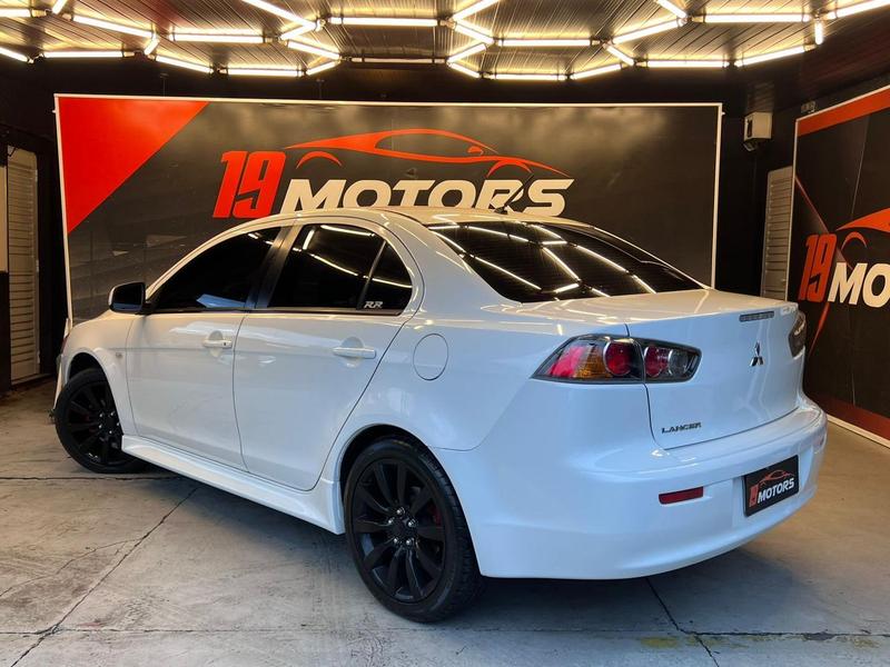 Mitsubishi Lancer 2.0 - foto 16