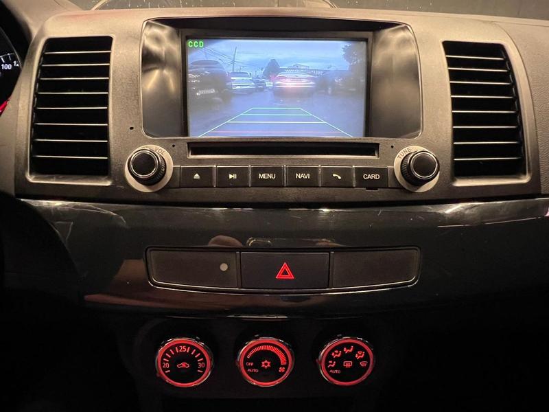 Mitsubishi Lancer 2.0 - foto 11