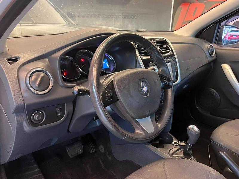Renault Sandero Dyna 16r - foto 6