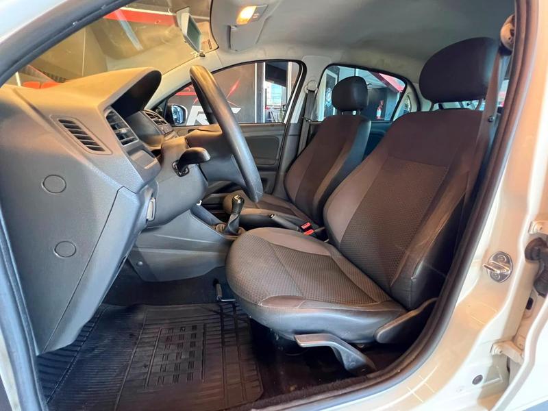Volkswagen Gol MPI - foto 8