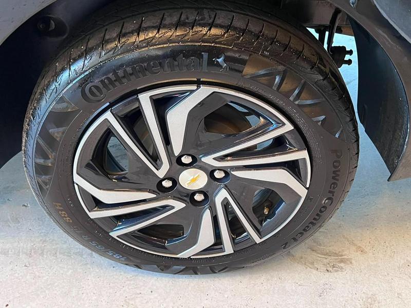 Chevrolet Onix Plus 10tmt - foto 16