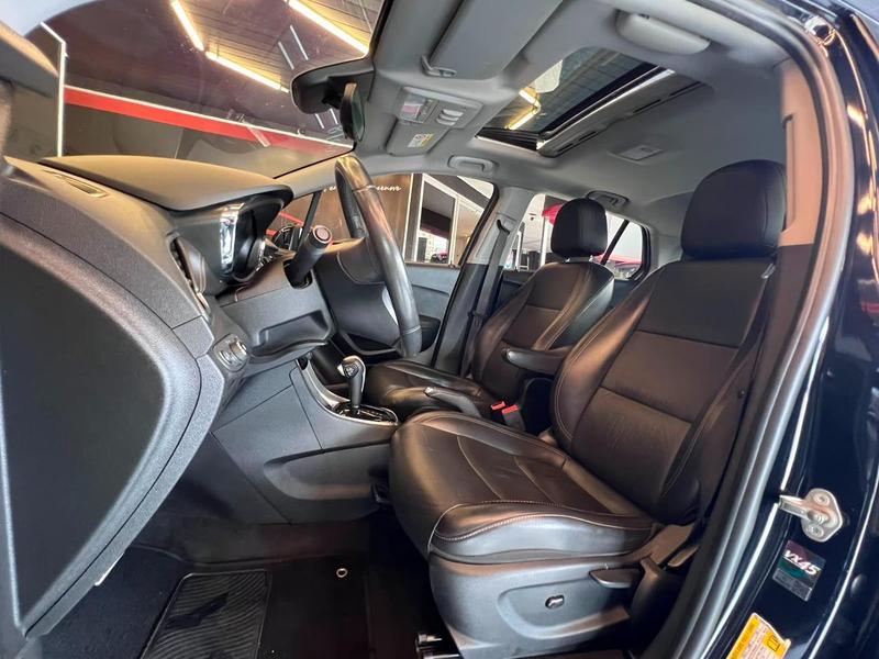 Chevrolet Tracker Premier - foto 14