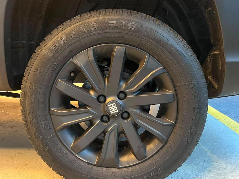Fiat Strada Freedom 13cs - foto 16
