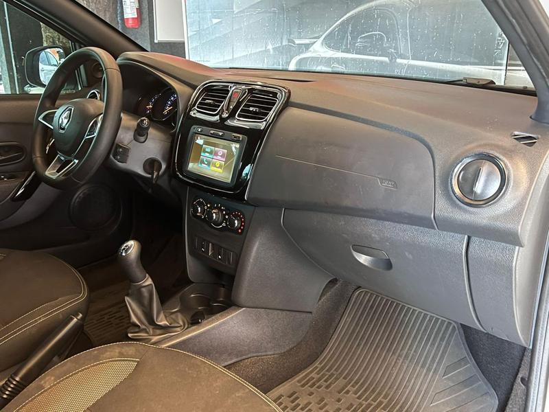 Renault Logan Zen 10mt - foto 10