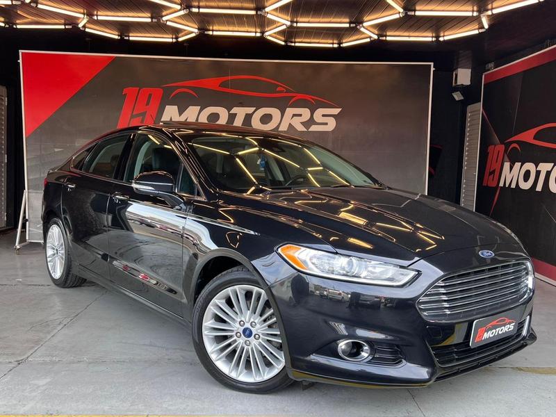 Ford Fusion 2015 à venda