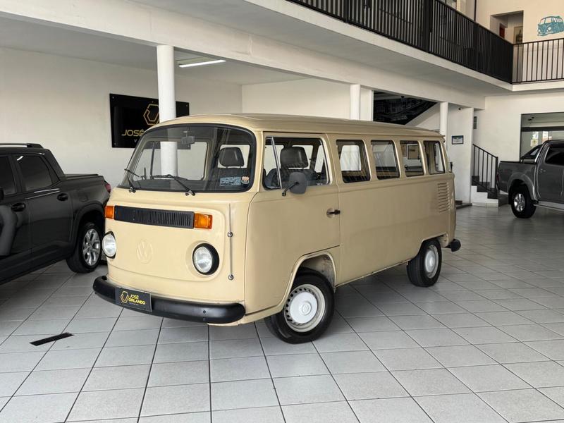 VOLKSWAGEN KOMBI PICK UP