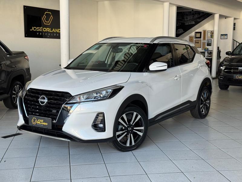 NISSAN KICKS ADVANCE CVT