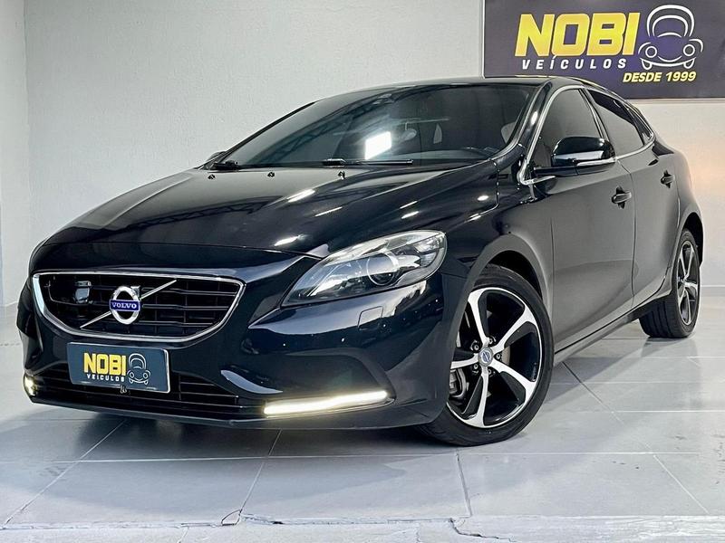 VOLVO V40 T4 DYNAMIC 2.0 TURBO AUT.