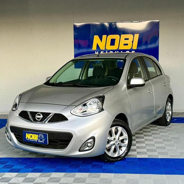 Nissan March 2016 à venda